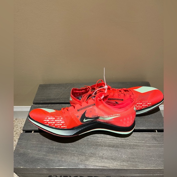 NIKE ZOOMX DRAGONFLY XC Sz 9.5 NWOB - Picture 2 of 5